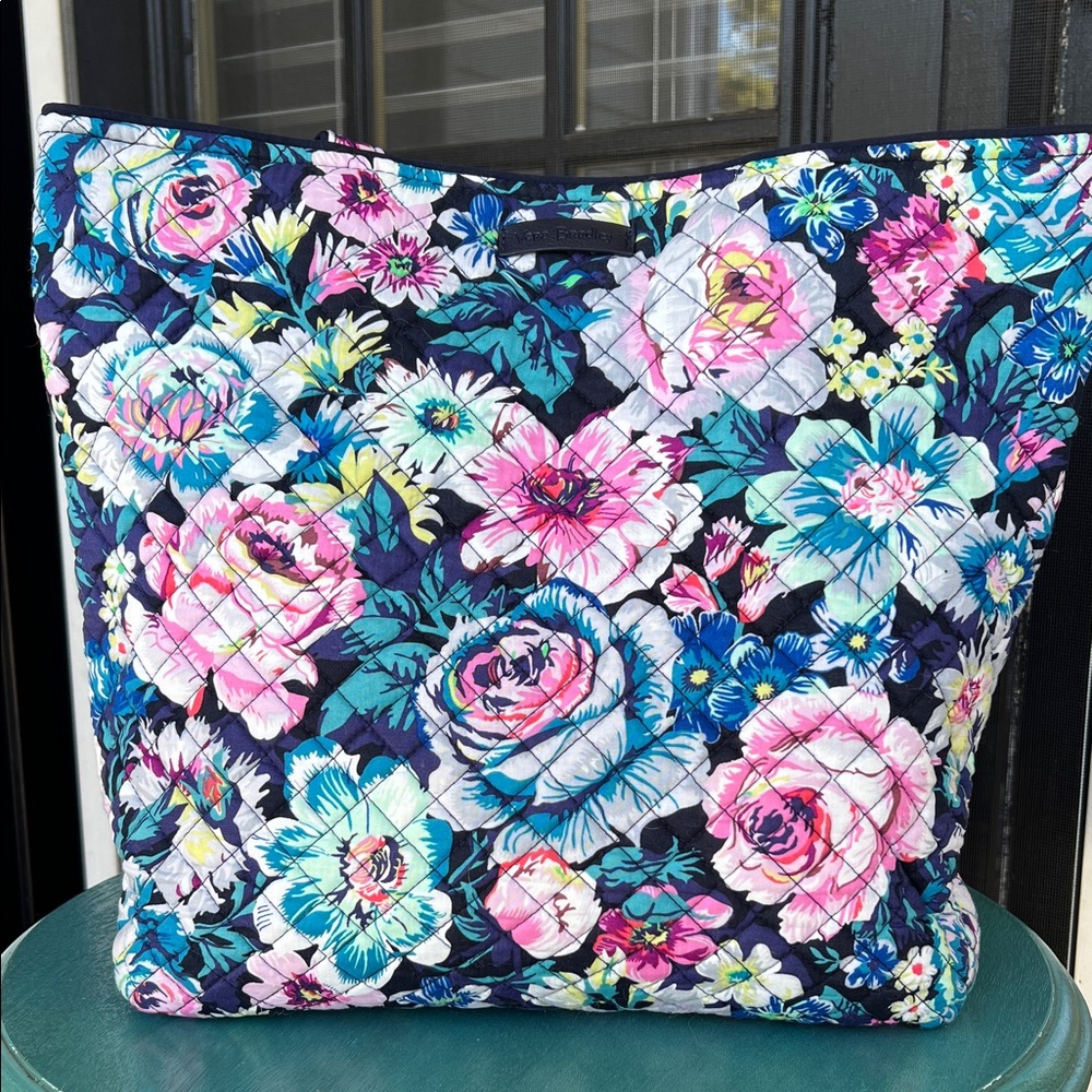 Vera Bradley Iconic Tote Bag in Garden Grove